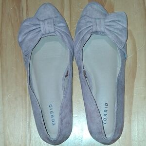 Torrid Women's Mauve Bow Flats